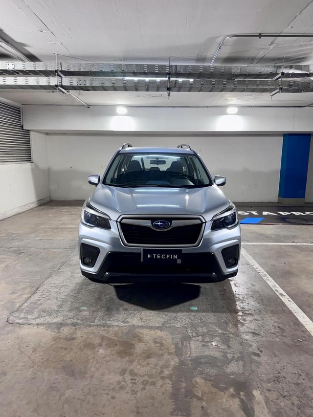 Subaru Forester — foto 27 de 38
